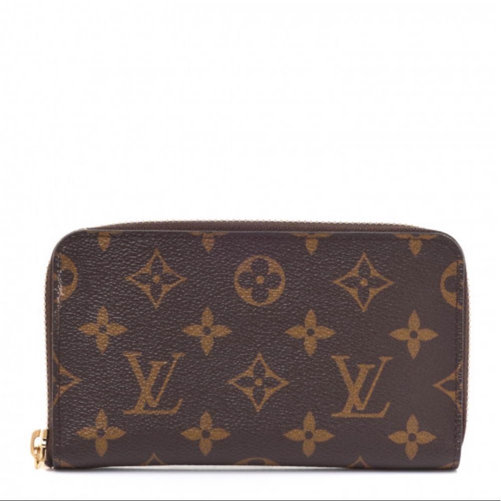 Louis Vuitton LV Monogram Zippy Compact Wallet